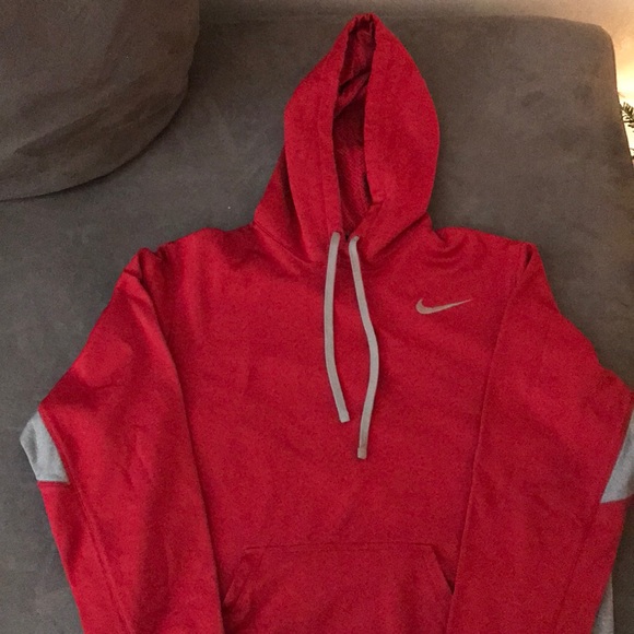 Nike Other - Men’s Nike Therma-Fit Red & Gray Hoodie - L